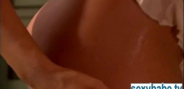  Racquel Darrian shows off tanned bikini body